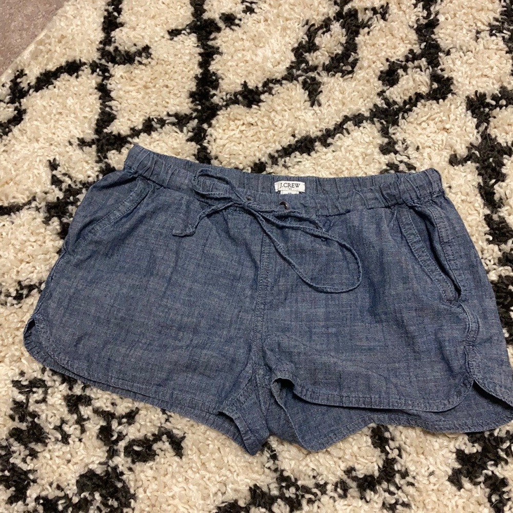 Pull-on drawstring shorts